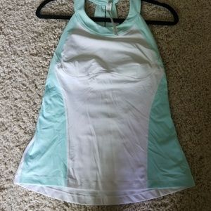 Lululemon tank